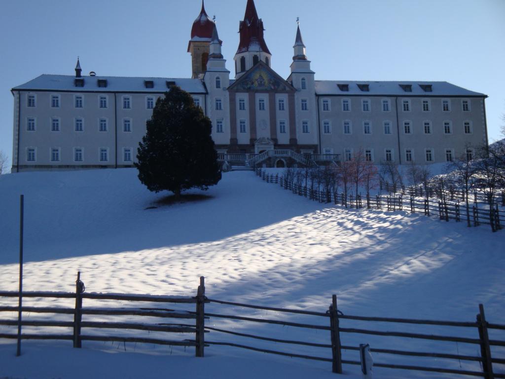 Schupferhof Lägenhet Petersberg Exteriör bild